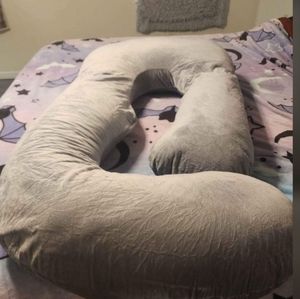Pregnancy Pillow